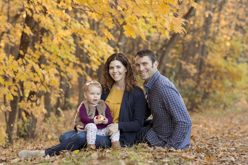 fall_family_session_mound.jpg